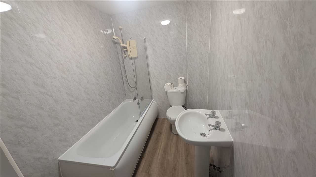 Princes Road - Picture 3